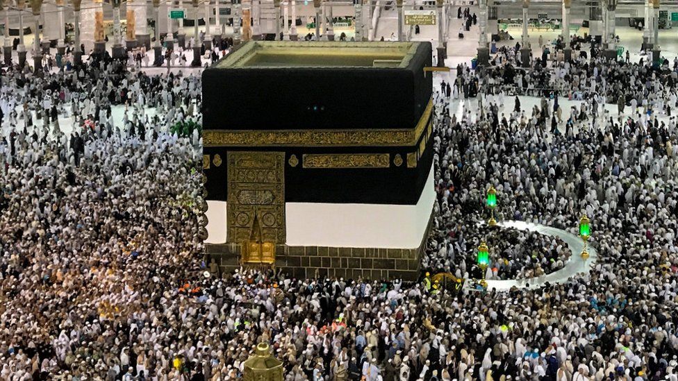 Hajj travellers unable to fly due to ticket delay