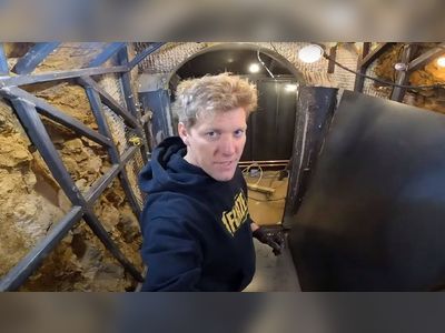 Colin Furze: YouTuber allowed to build tunnel under garden