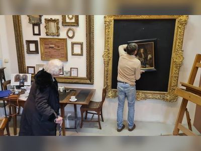 ‘I am amazed’: 101-year-old Dutch woman reunited with painting looted by Nazis