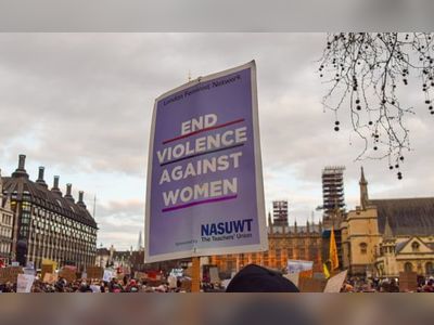 Female Labour MPs call on PM to scrap new rape victim guidance