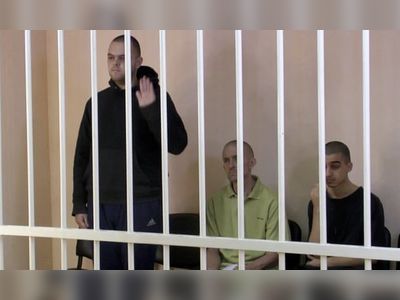 Ukraine: Captured Britons ‘face 20 years in jail’