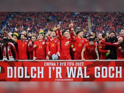 World Cup 2022: Wales staff boycott Qatar over gay rights