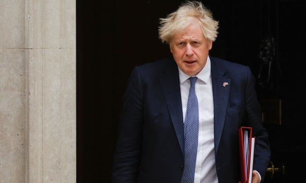 Boris Johnson faces growing Tory calls for confidence vote