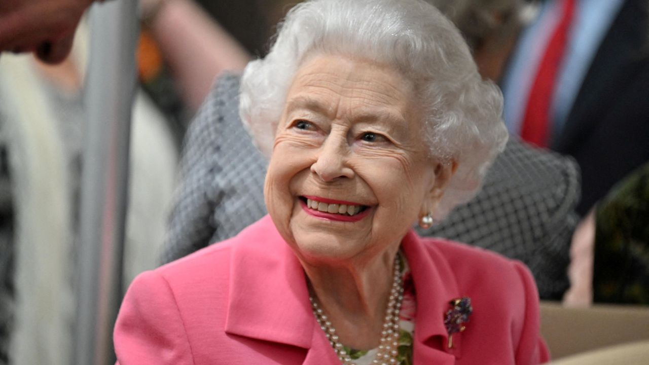 Platinum Jubilee: People who met the Queen talk of their memories
