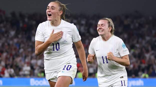 England into semis with dramatic extra-time victory