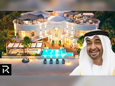 What It's Like To Be A Billionaire In The UAE