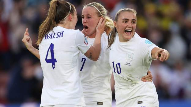 England cruise past Sweden to reach Euro 2022 final