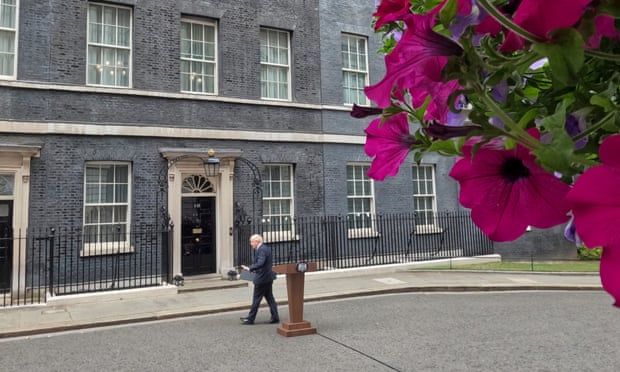Gone but not gone: Boris Johnson quits but clings on to power