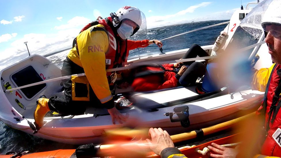 Unconscious rower rescued from ocean boat in Dunbar