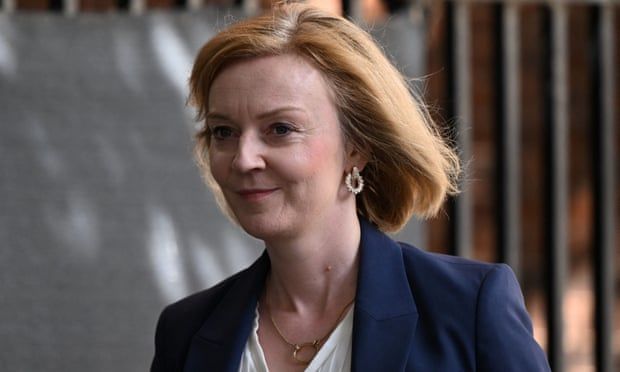 Liz Truss, Nadhim Zahawi and Grant Shapps join race to be next Tory leader