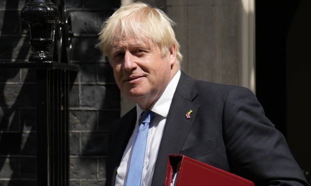 Senior Tories privately dismiss petition to reinstate Boris Johnson