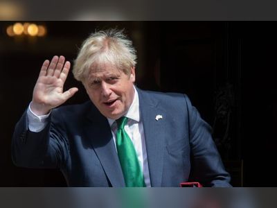 Boris Johnson memoir could earn him ‘north of £1m’