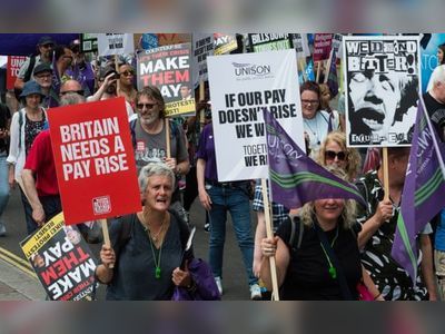Strikes threat as UK public sector staff given below-inflation pay rise