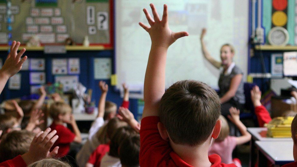 Teachers, police officers, nurses: What pay rise are they getting?