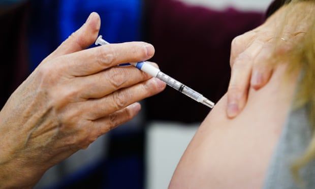 UK scientists warn of urgent need for action on vaccines to head off autumn Covid wave
