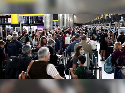 Heathrow Airport to extend limit on flights till October