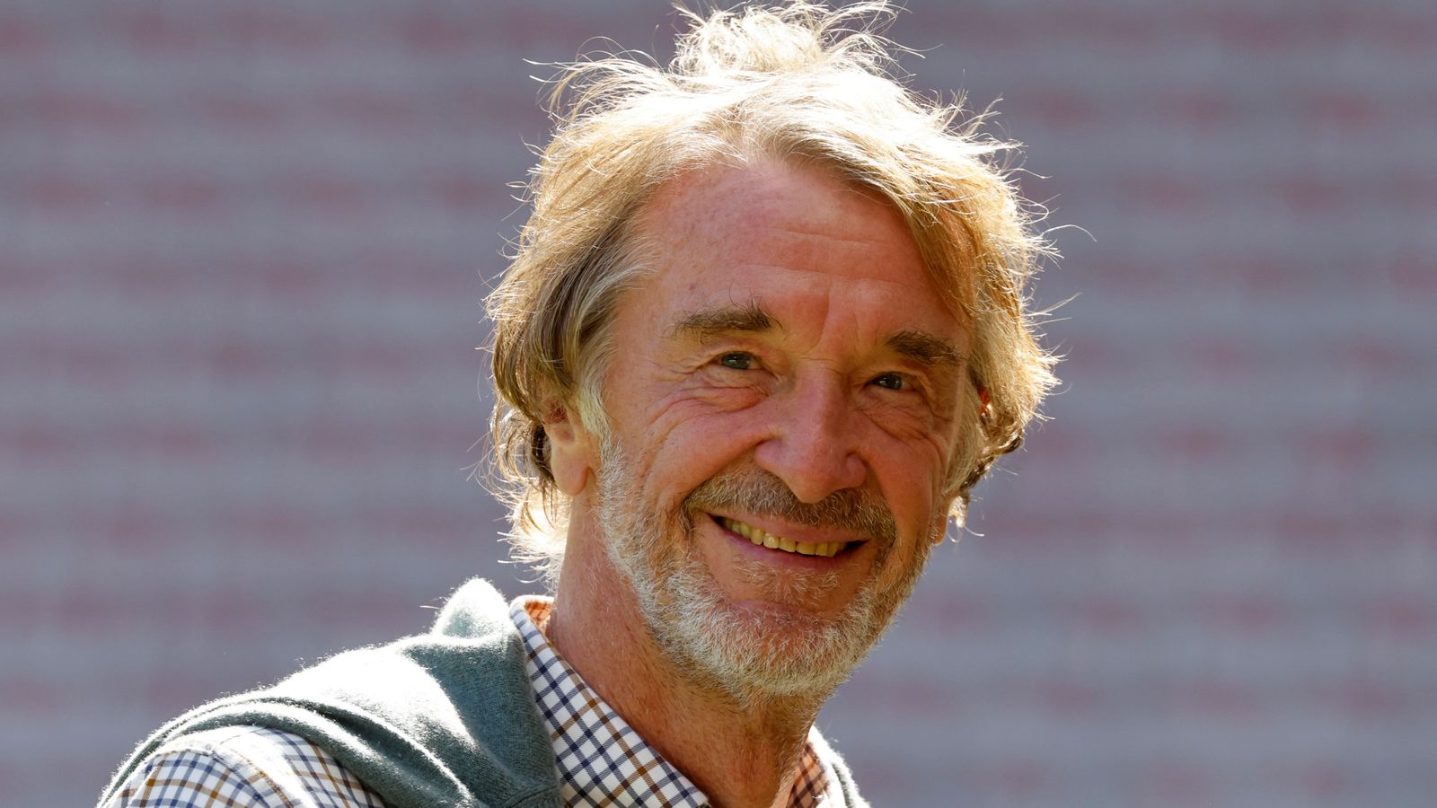 Manchester United fan and billionaire Sir Jim Ratcliffe interested in buying club