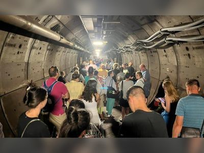Eurotunnel passengers stranded underground for five hours