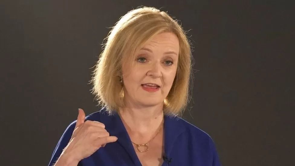 Tory leadership: Labour calls for inquiry into Liz Truss event