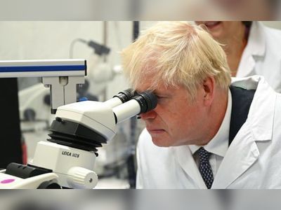 ‘Science superpower’ plan risks making UK bureaucracy superpower, says peer
