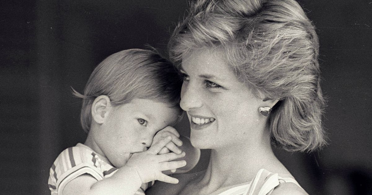 BBC donates $1.6 mln to charity over Diana interview