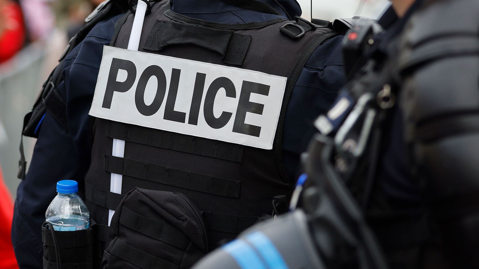 French police officer shoots dead driver who failed to obey order to stop