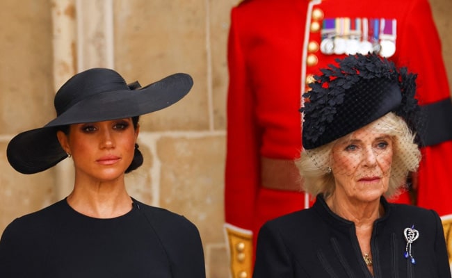 Meghan Markle Breaks Down, Wipes Away Tears At Queen Elizabeth's Funeral