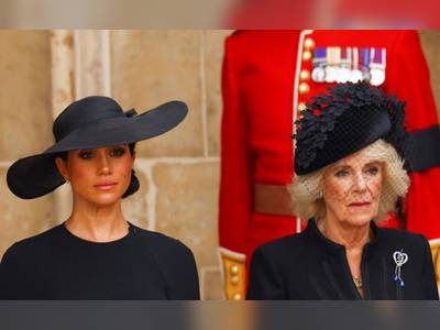 Meghan Markle Breaks Down, Wipes Away Tears At Queen Elizabeth's Funeral