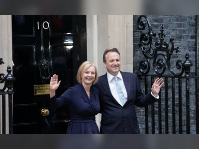 Liz Truss culls cabinet on first day as loyalists and allies get top jobs