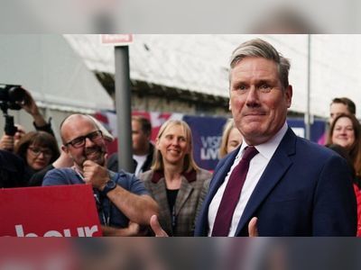 Labour conference: Sir Keir Starmer backs net zero electricity to boost growth