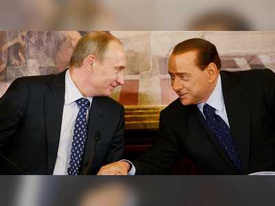 Berlusconi has ‘reconnected’ with Putin, sent him wine and a ‘sweet letter,’ according to report