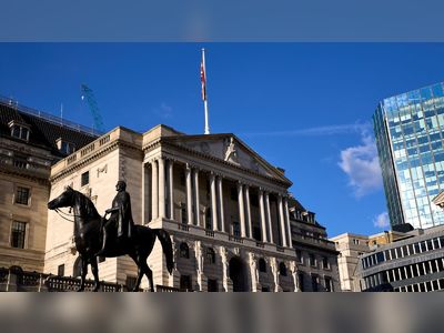 Bank of England to stop government bond-buying scheme today