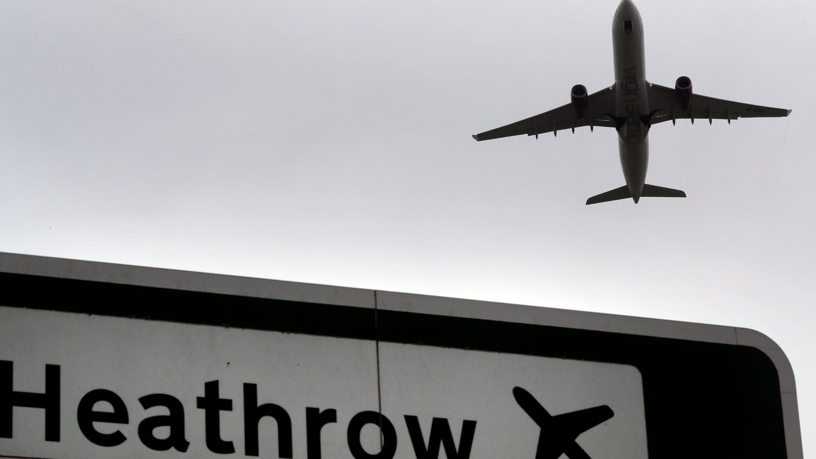 'No cancellations this Christmas' as Heathrow takes steps to avoid travel chaos