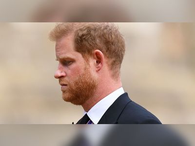 Prince Harry, Elton John and others accuse Daily Mail of phone-tapping - law firm