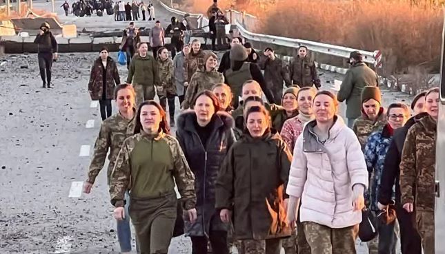 Ukraine Says 108 Women Freed In First All-Female Prisoner Swap With Russia