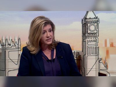 Penny Mordaunt denies deal talks with Boris Johnson team
