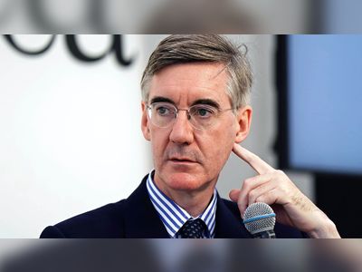 Rees-Mogg windfall in jeopardy as Somerset sale talks stall