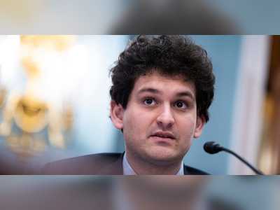 Bahamian police reportedly interviewed Sam Bankman-Fried this weekend, investigations into downfall intensify