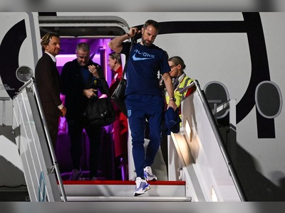 The mega- yacht! The luxe hotel! The unicorns! Inside the England camp