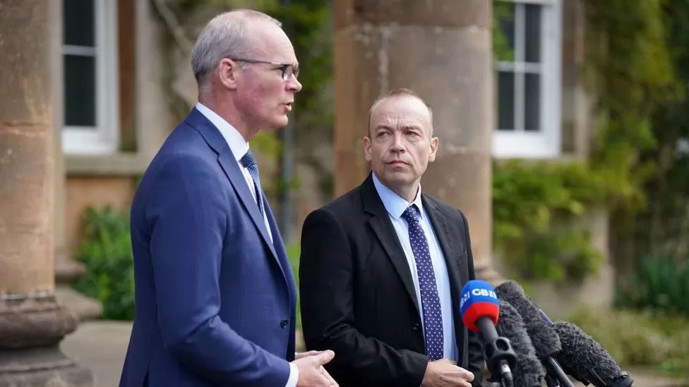 NI election: Simon Coveney to hold talks with Chris Heaton-Harris