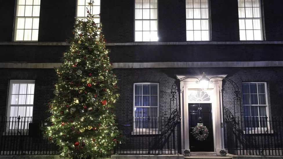 MPs reject Christmas parties on expenses
