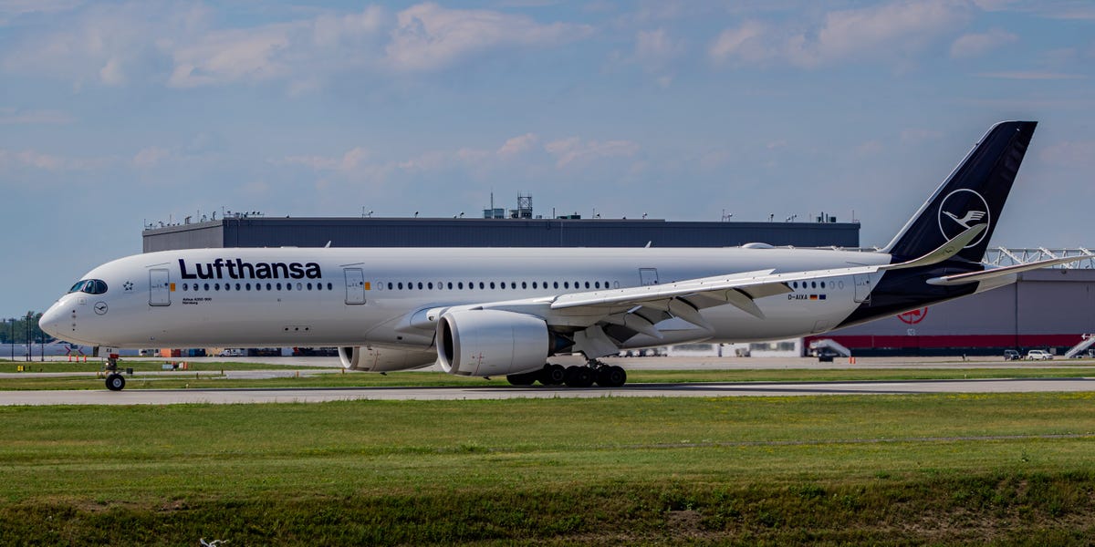 A Lufthansa Airbus A350 was forced to emergency land in Angola leaving some passengers stranded in the country for days