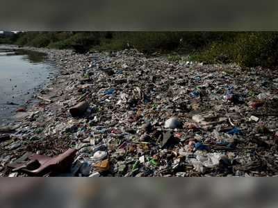 US and EU split over plastic pollution