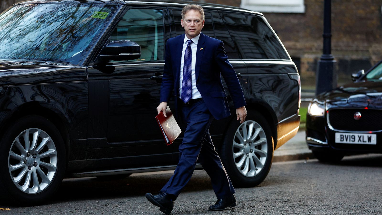 Shapps steps up talks with British Steel-owner as job cuts loom