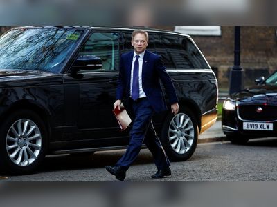 Shapps steps up talks with British Steel-owner as job cuts loom