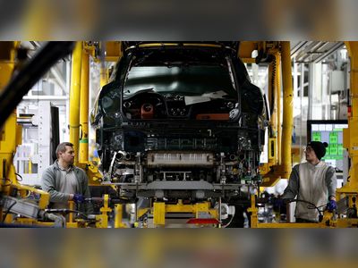 UK manufacturers expect output to fall 3.2% in 2023