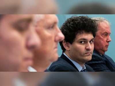 Bitcoin jumps to a 2-week high of $17,000, but crypto experts say don't cheer the rally as FTX contagion is far from contained