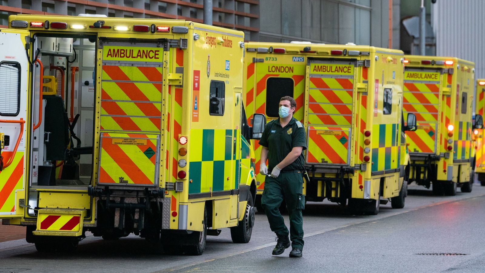 Troops training to drive ambulances as ministers hold emergency strike meetings