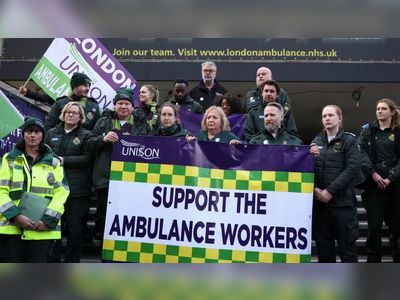 Ambulance workers in England to strike again in January