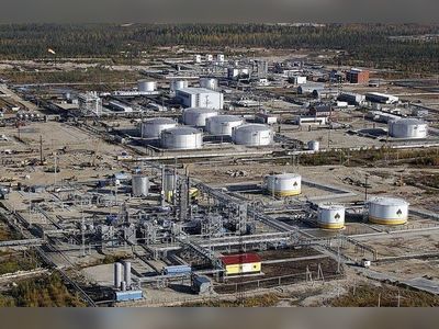 Two killed in Russia oil refinery blaze